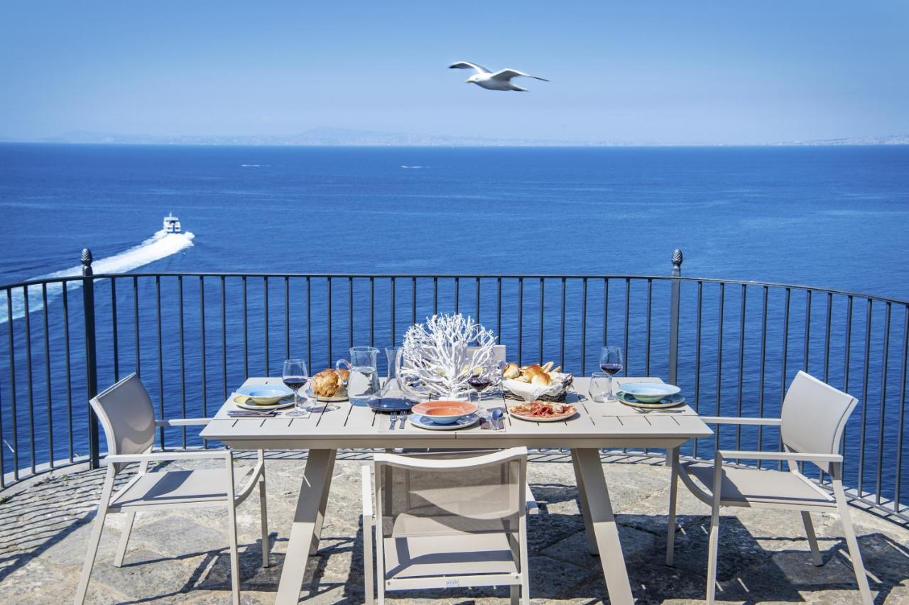 Amore Rentals - Villa Galidia Соренто Екстериор снимка